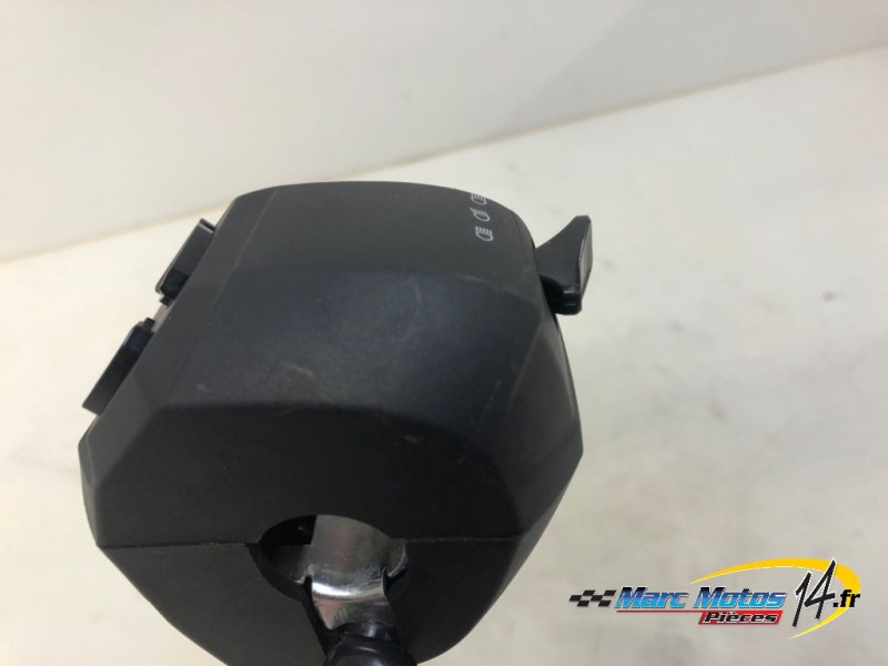 COMMODO GAUCHE APRILIA 457 RS 2024