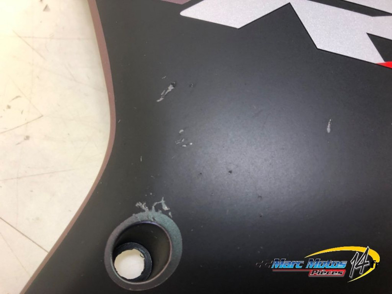 FLANC DE CARENAGE GAUCHE APRILIA 457 RS 2024