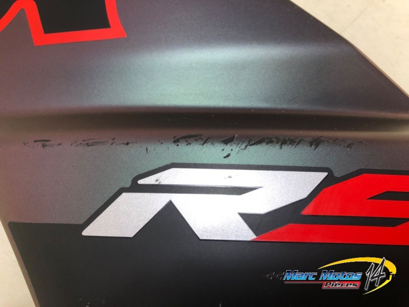 FLANC DE CARENAGE GAUCHE APRILIA 457 RS 2024