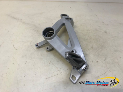 PLATINE AVANT DROITE APRILIA 457 RS 2024