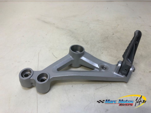 PLATINE AVANT GAUCHE APRILIA 457 RS 2024