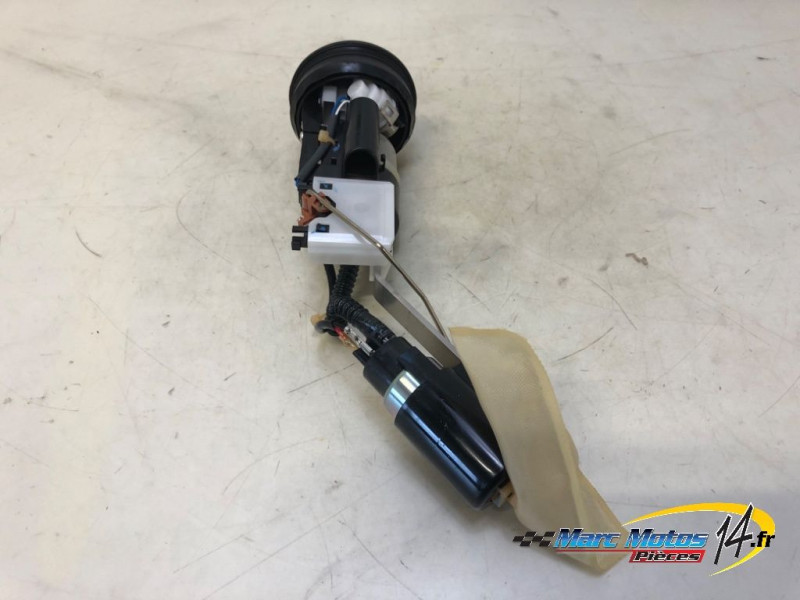 POMPE A ESSENCE APRILIA 457 RS 2024