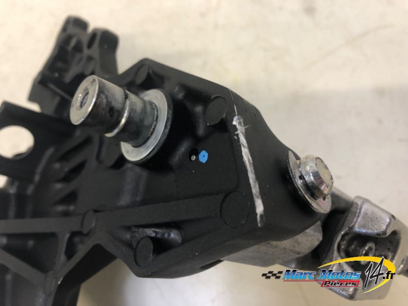 PLATINE AVANT DROITE KAWASAKI Z650 ABS A2 2018