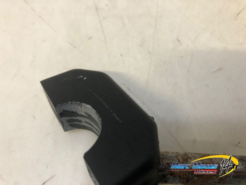 PONTET DE GUIDON KAWASAKI Z650 ABS A2 2018