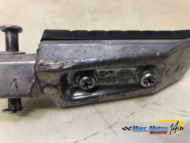 REPOSE-PIED ARRIERE GAUCHE KAWASAKI Z650 ABS A2 2018