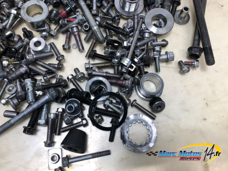 VISSERIE KAWASAKI Z650 ABS A2 2018