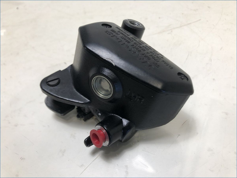 MAITRE CYLINDRE DE FREIN AVANT KAWASAKI Z650 ABS A2 2018