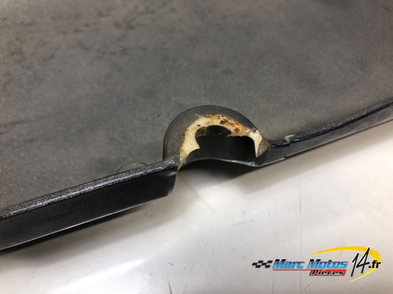 CACHE LATERAL GAUCHE HONDA 125 NX 1997