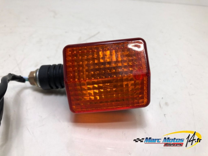 CLIGNOTANT AVANT DROIT HONDA 125 NX 1997
