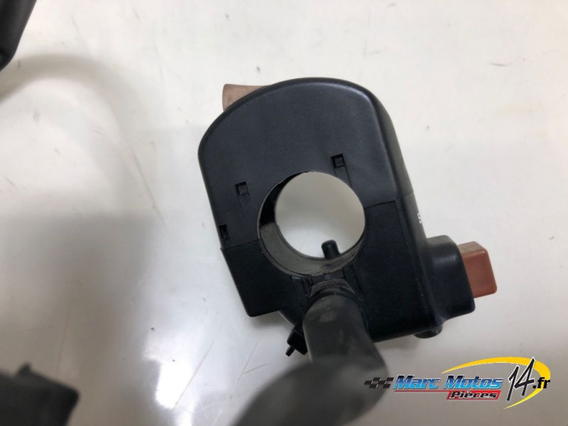 COMMODO DROIT HONDA 125 NX 1997