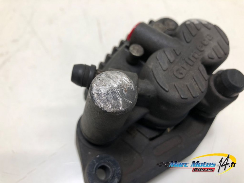 ETRIER DE FREIN AVANT GAUCHE HONDA 125 NX 1997