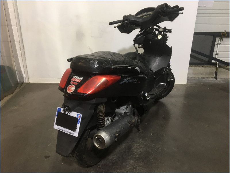 YAMAHA 125 XMAX 