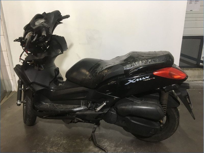 YAMAHA 125 XMAX 