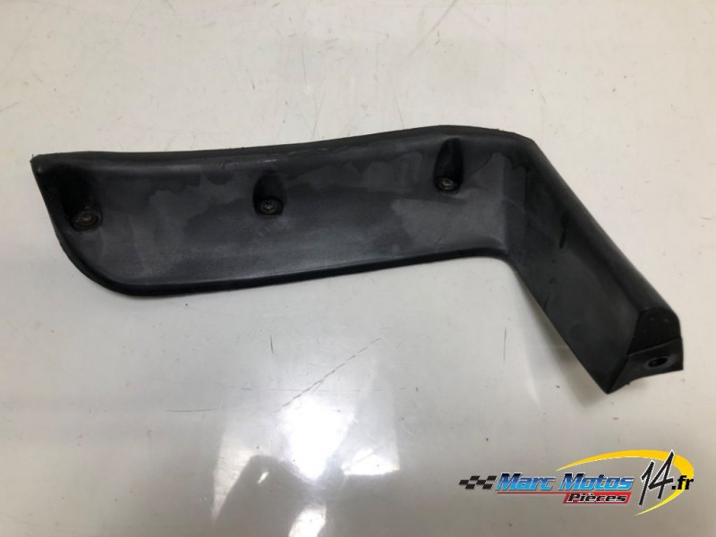 PLASTIQUES ET CAOUTCHOUCS DIVERS HONDA 125 NX 1997