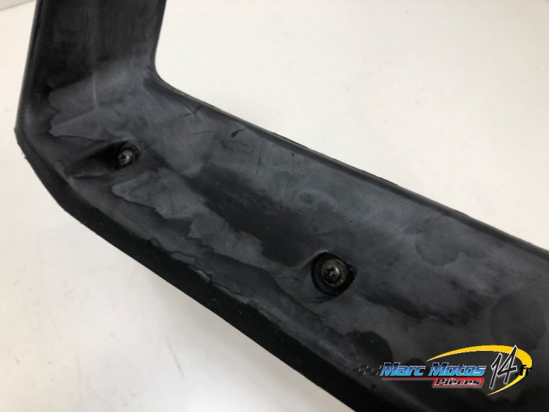 PLASTIQUES ET CAOUTCHOUCS DIVERS HONDA 125 NX 1997