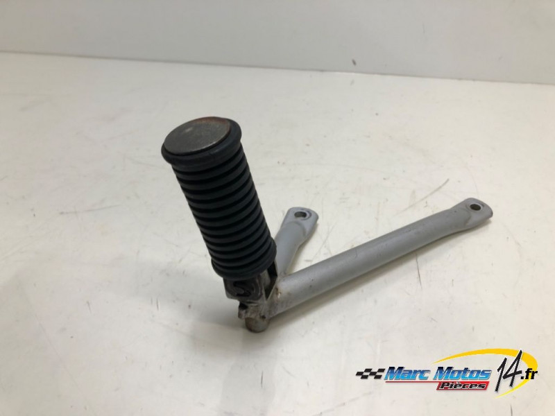 PLATINE ARRIERE DROITE HONDA 125 NX 1997