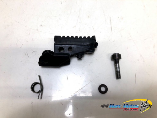 PLATINE AVANT DROITE HONDA 125 NX 1997