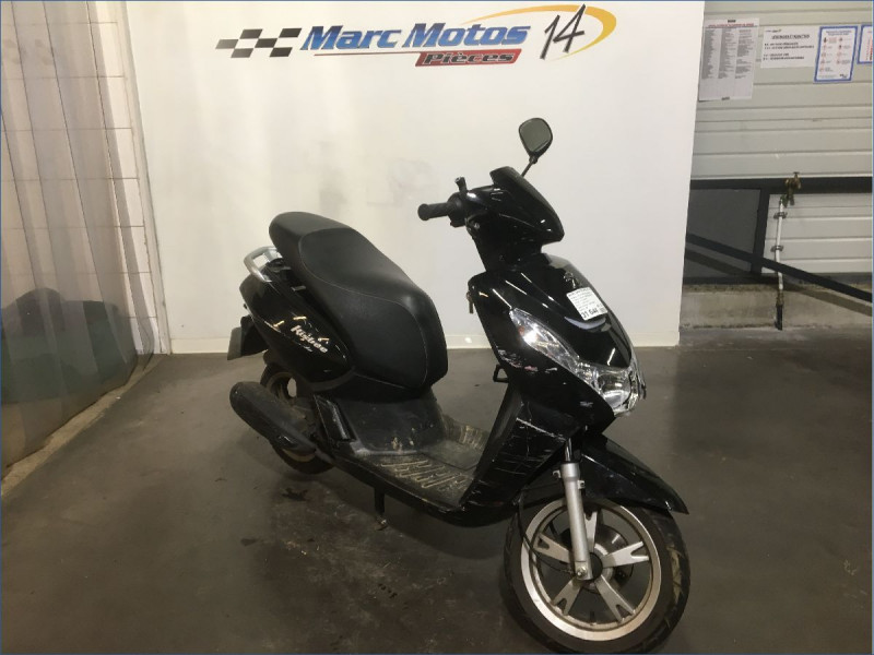 PEUGEOT 50 KISBEE 4T