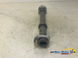AXE DE ROUE ARRIERE SUZUKI 600 GSXR 2008