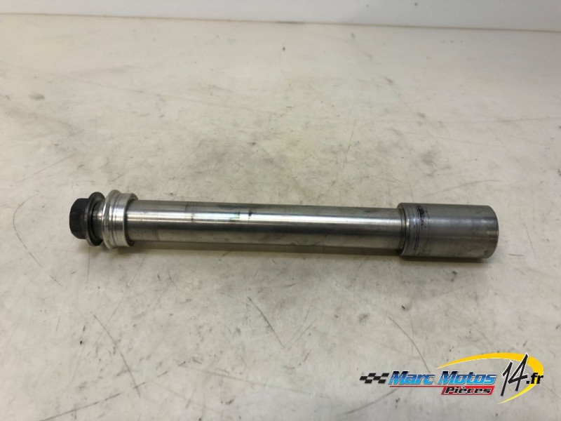 AXE DE ROUE AVANT SUZUKI 600 GSXR 2008