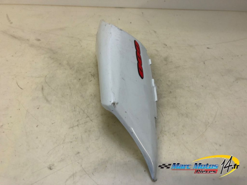 CACHE LATERAL GAUCHE SUZUKI 600 GSXR 2008