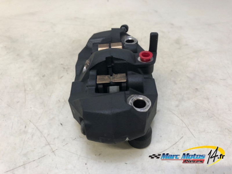 ETRIER DE FREIN AVANT DROIT SUZUKI 600 GSXR 2008