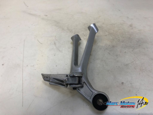 PLATINE ARRIERE DROITE SUZUKI 600 GSXR 2008