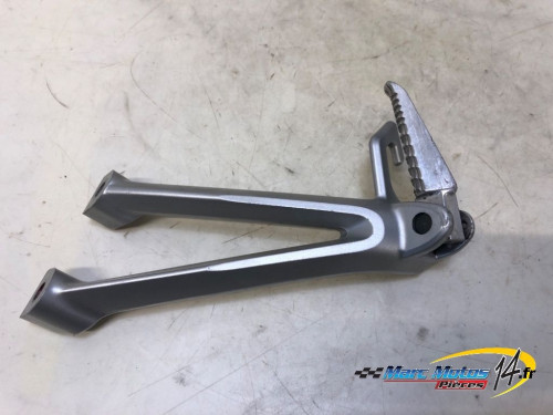 PLATINE ARRIERE GAUCHE SUZUKI 600 GSXR 2008