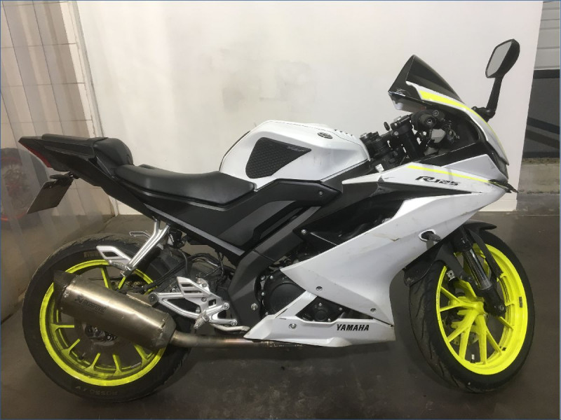 YAMAHA 125 YZF-R 