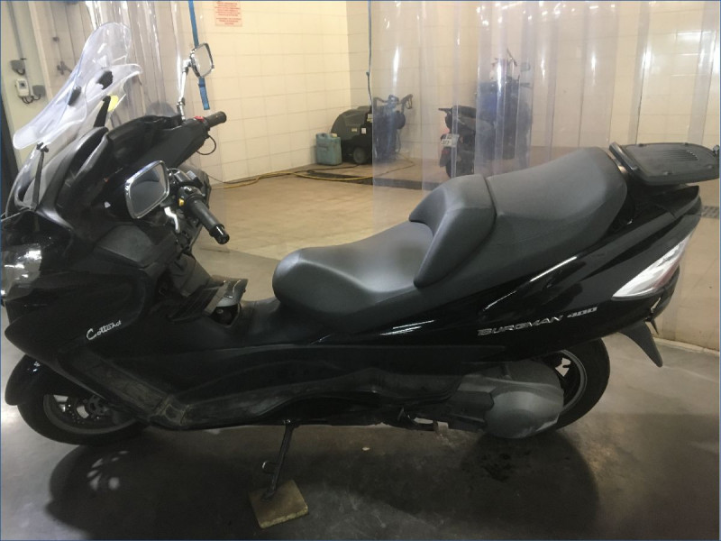 SUZUKI 400 BURGMAN 