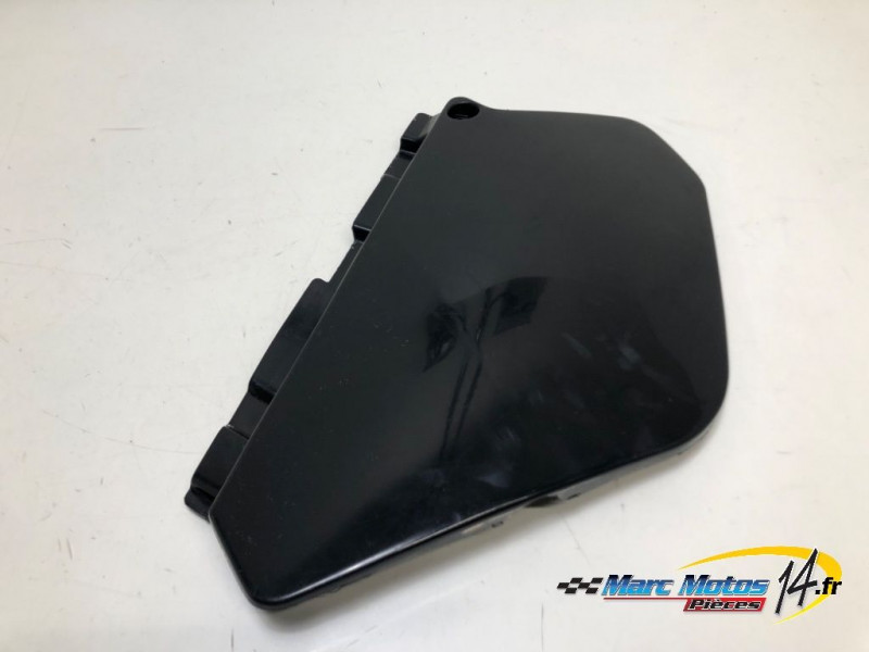 CACHE LATERAL GAUCHE YAMAHA 125 DTR 1997