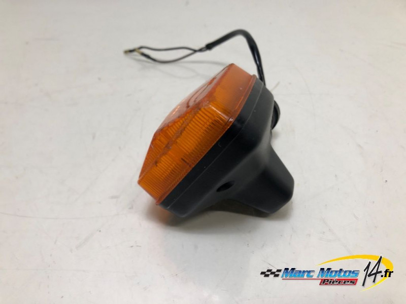 CLIGNOTANT AVANT GAUCHE YAMAHA 125 DTR 1997