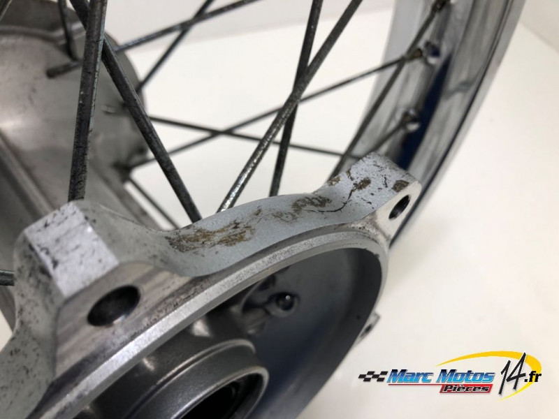 JANTE ARRIERE YAMAHA 125 DTR 1997