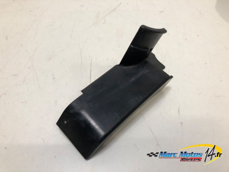 PLASTIQUES ET CAOUTCHOUCS DIVERS YAMAHA 125 DTR 1997