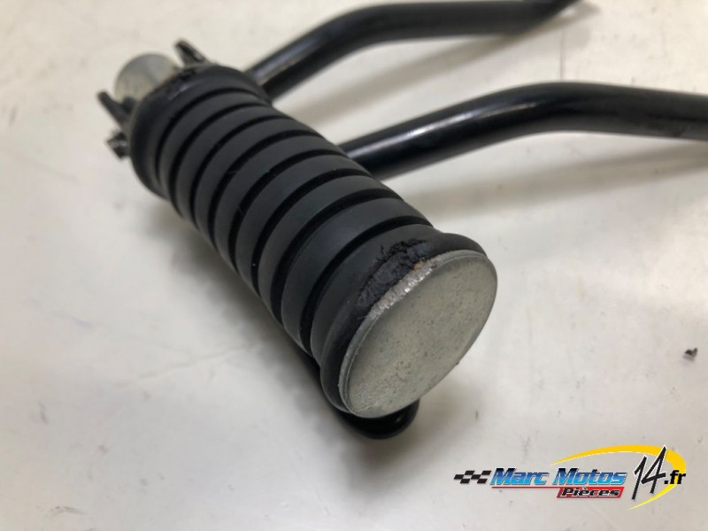 PLATINE ARRIERE GAUCHE YAMAHA 125 DTR 1997