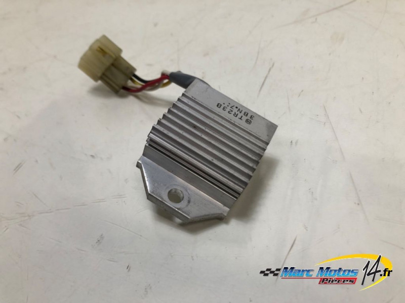 REGULATEUR YAMAHA 125 DTR 1997