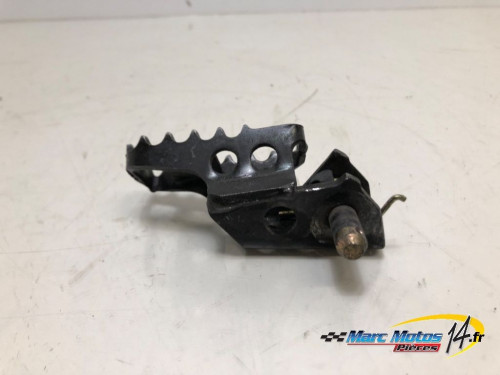 REPOSE-PIED AVANT GAUCHE YAMAHA 125 DTR 1997