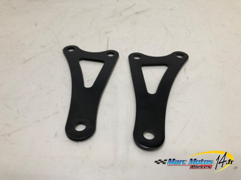 SUPPORT MOTEUR YAMAHA 125 DTR 1997