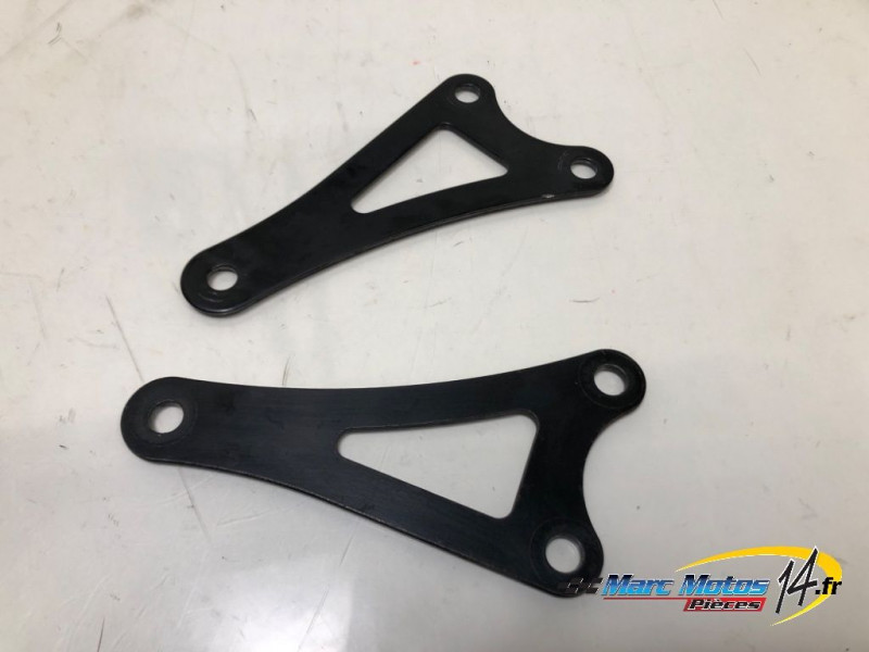 SUPPORT MOTEUR YAMAHA 125 DTR 1997