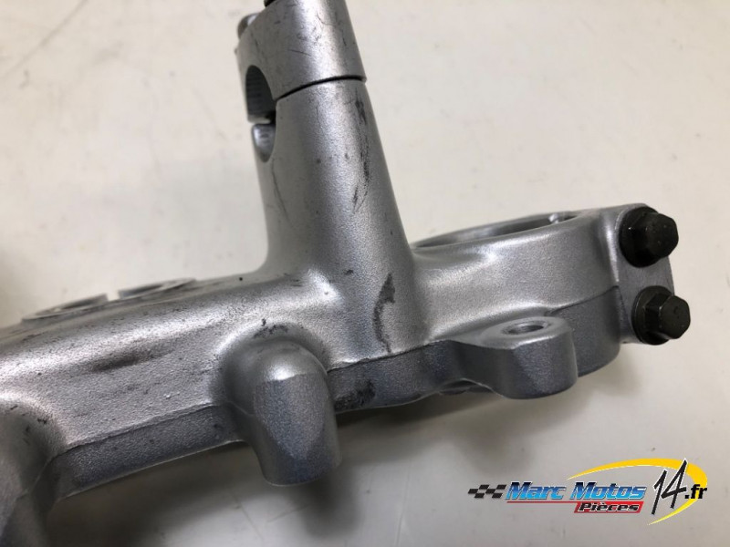 TE DE FOURCHE SUPERIEUR YAMAHA 125 DTR 1997