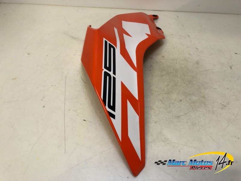 ECOPE DE RESERVOIR GAUCHE KTM 125 DUKE ABS 2019