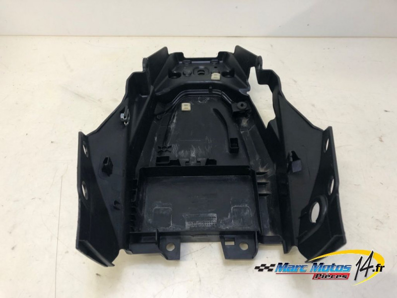 PASSAGE DE ROUE KTM 125 DUKE ABS 2019