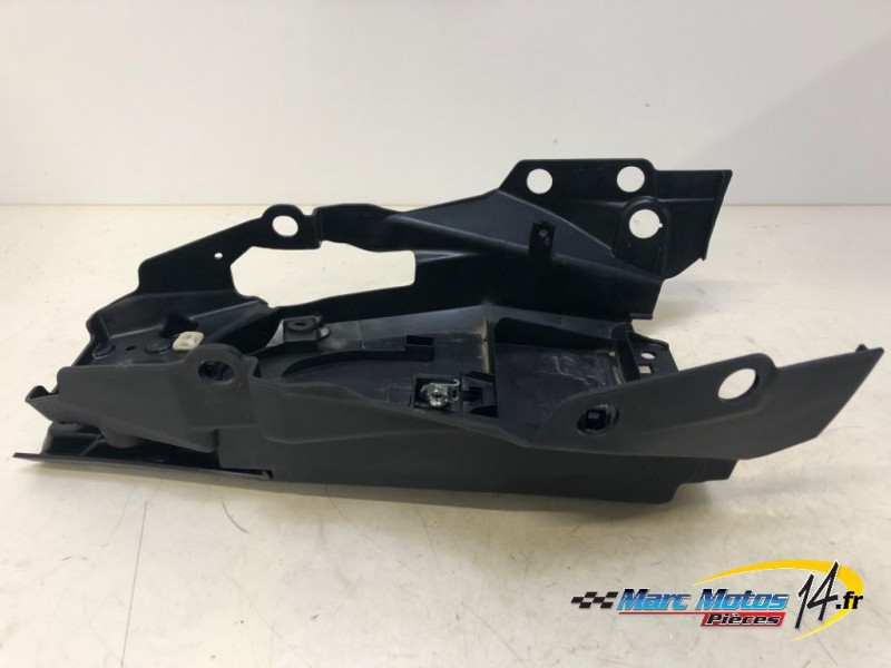 PASSAGE DE ROUE KTM 125 DUKE ABS 2019