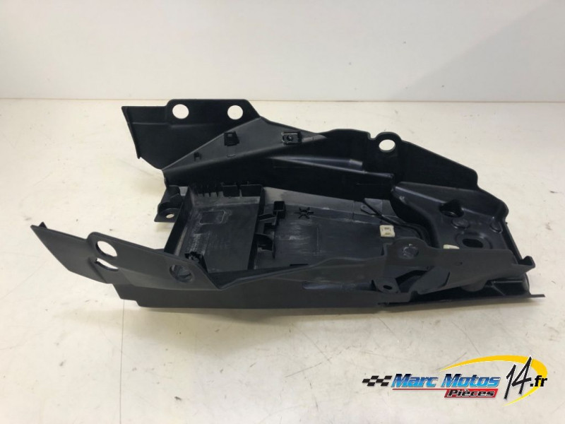 PASSAGE DE ROUE KTM 125 DUKE ABS 2019