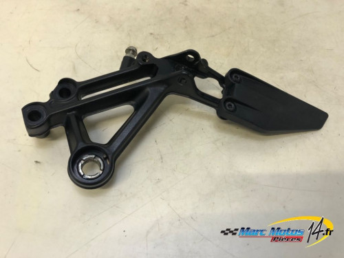 PLATINE AVANT DROITE KTM 125 DUKE ABS 2019
