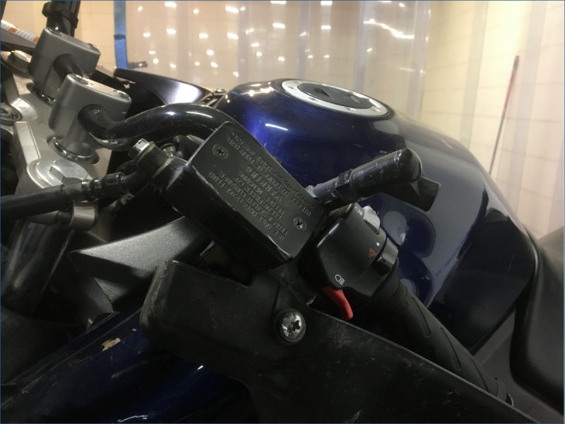 SUZUKI 1000 DL VSTROM 