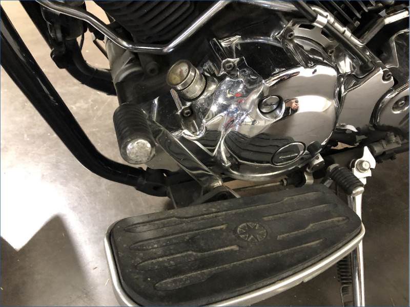 YAMAHA 1100 DRAGSTAR 