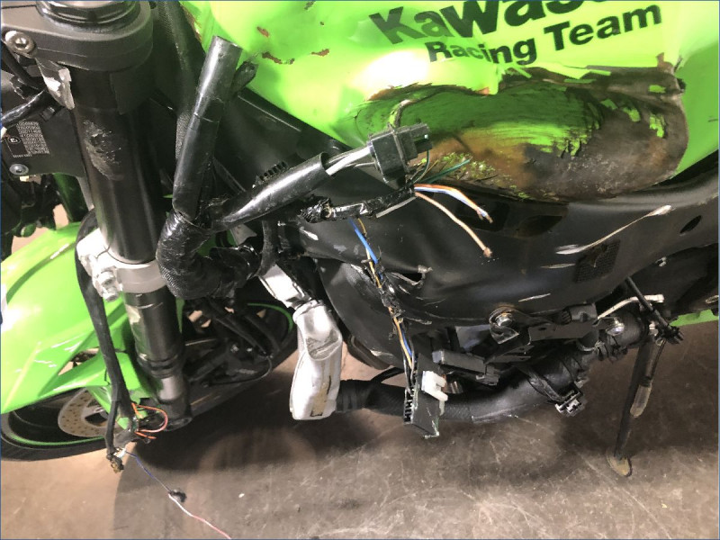 KAWASAKI ZX6R 636 