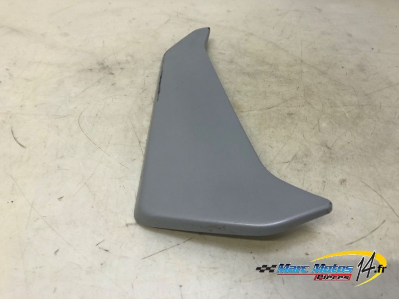 ECOPE DE RADIATEUR DROITE YAMAHA MT09 ABS 2019