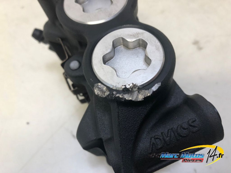 ETRIER DE FREIN AVANT DROIT YAMAHA MT09 ABS 2019